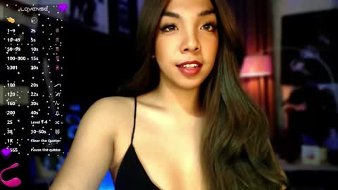 Louisa online show from 11/04/25, 01:59