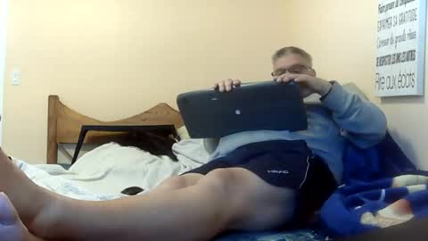 loumtl3 online show from 06/16/26, 11:46