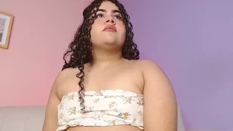 lourdes_moon22 online show from 10/17/25, 02:30