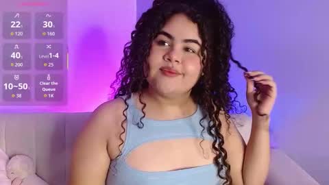 lourdes_moon22 online show from 12/18/25, 12:33