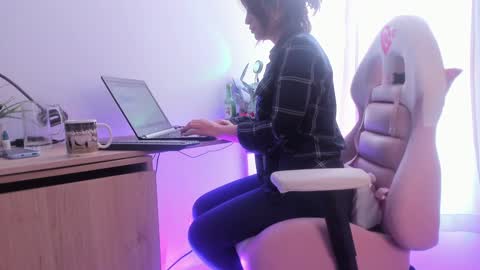 Lourrein Stoun   Independiente online show from 12/06/24, 05:55