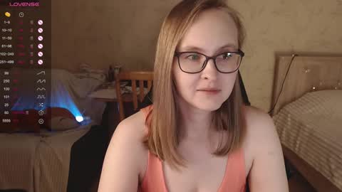 Snapshot of love_agatha chatting on 09/23/25, 05:43 Agatha online show from 09/23/25, 05:43