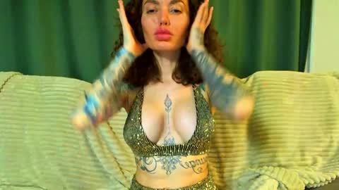 Cute face online show from 03/21/26, 12:43