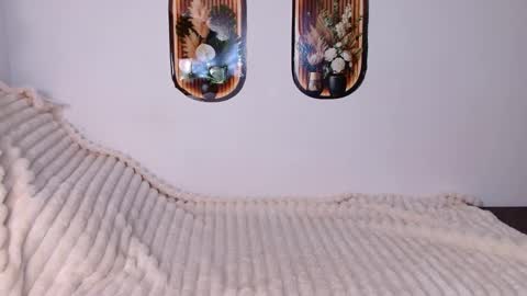 love bella  online show from 04/03/26, 12:08