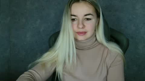 Megane online show from 02/13/25, 07:56