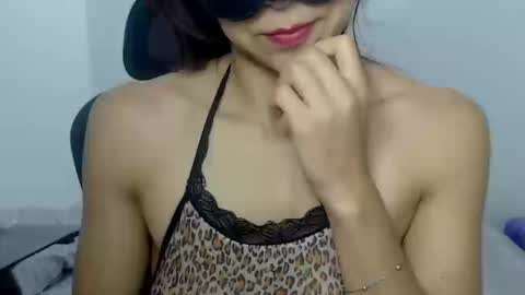 Nina online show from 03/13/26, 09:10