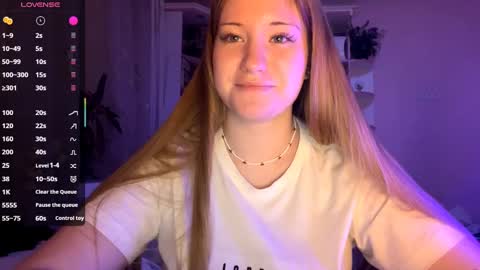 Megan online show from 09/15/25, 05:24