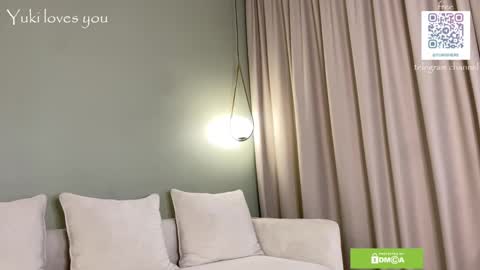 Snapshot of love_in_asian chatting on 10/27/25, 06:45 Learn how love can be with us online show from 10/27/25, 06:45