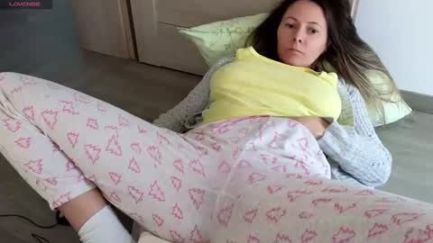 jessmy pleasure is in your hands s online show from 12/16/24, 12:16