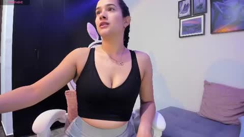 Kristen LoveBerry online show from 07/13/26, 06:33