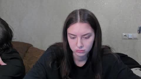 Snapshot of love_lina_muuur chatting on 02/27/26, 05:24 LINA online show from 02/27/26, 05:24