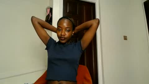 Miah online show from 06/30/26, 02:12