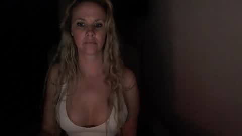 LoVe On  online show from 04/11/26, 11:25