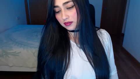 Samantha online show from 02/17/25, 06:04