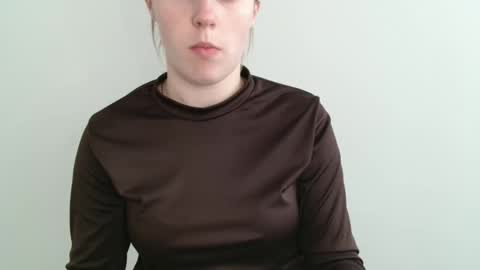 Vivian online show from 02/26/26, 01:21