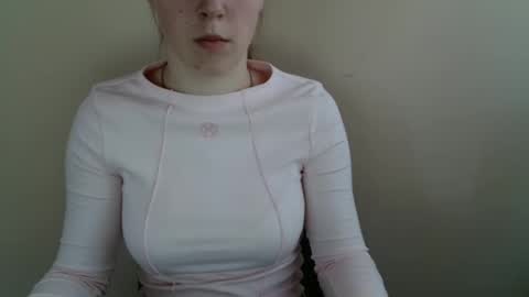 Vivian online show from 03/03/26, 12:11