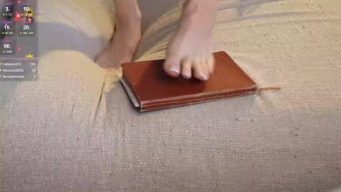 love you to123 online show from 10/15/25, 06:13