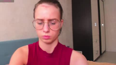 Snapshot of lovebettie chatting on 04/11/26, 07:45 Elisabette online show from 04/11/26, 07:45