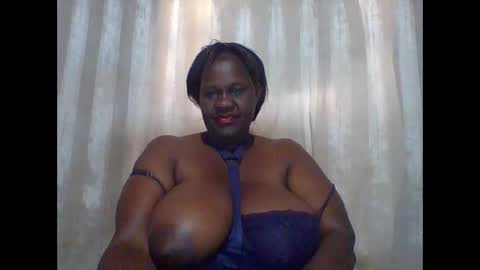 Lynn online show from 12/10/24, 07:05