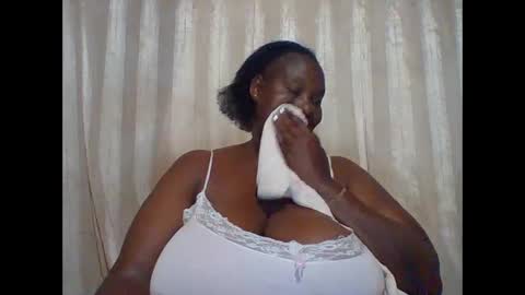 Lynn online show from 02/05/25, 10:33