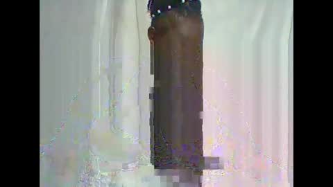 Lynn online show from 11/16/25, 03:28