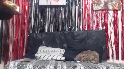 Snapshot of lovecreyzyshowcam chatting on 04/06/26, 02:20 Frank and Nathy online show from 04/06/26, 02:20