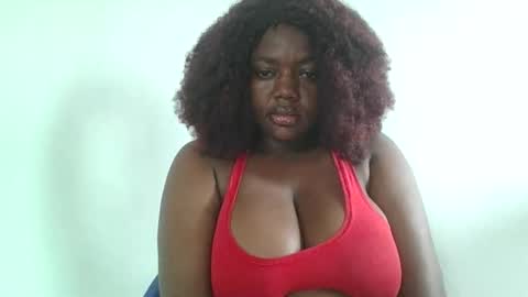 mila online show from 09/22/25, 11:01