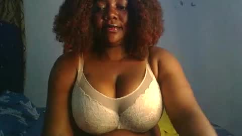 mila online show from 10/09/25, 08:29