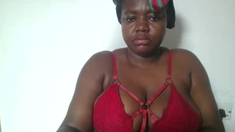 mila online show from 01/10/26, 12:07