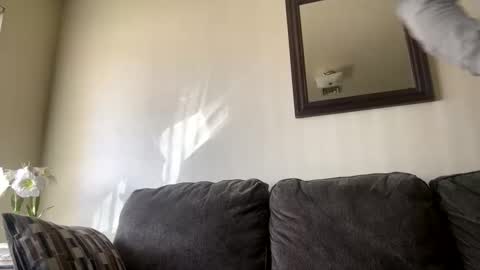 Snapshot of lovecurve_ chatting on 03/04/25, 10:05 lovecurve_ online show from 03/04/25, 10:05