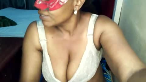 loveedee4 online show from 02/20/26, 09:48