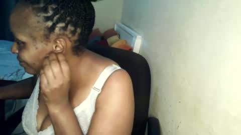 loveedee4 online show from 05/02/26, 12:59