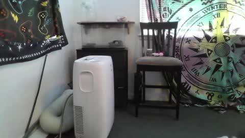 Bigtitsgirl113 online show from 03/04/25, 03:04