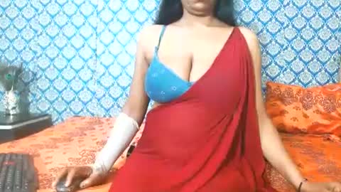 Divya online show from 09/17/25, 12:23