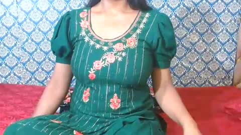 Divya online show from 04/16/26, 12:33