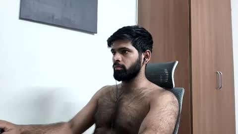 Snapshot of lovehairyindian chatting on 05/29/26, 06:50 Indian hairy online show from 05/29/26, 06:50