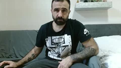 loveivat80 online show from 02/16/26, 06:20