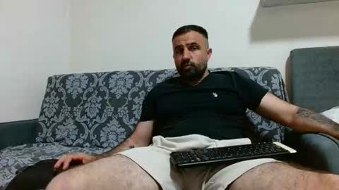 loveivat80 online show from 04/18/26, 05:28