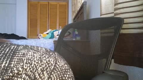 Snapshot of lovelace390 chatting on 11/16/25, 10:26 Amber online show from 11/16/25, 10:26