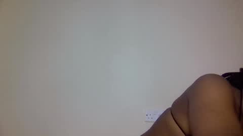 lovelbrownie online show from 06/21/26, 08:33