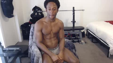 Snapshot of loveleexd21 chatting on 01/04/25, 05:05 loveleexd21 online show from 01/04/25, 05:05