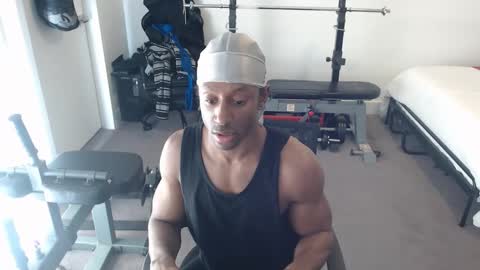 Snapshot of loveleexd21 chatting on 01/12/25, 07:53 loveleexd21 online show from 01/12/25, 07:53