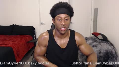 Snapshot of loveleexd21 chatting on 03/02/25, 03:02 loveleexd21 online show from 03/02/25, 03:02