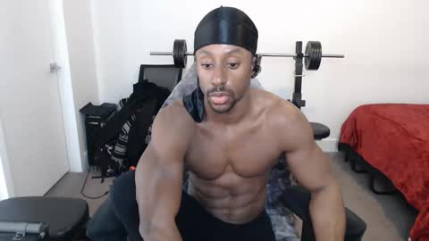 Snapshot of loveleexd21 chatting on 10/06/25, 11:02 loveleexd21 online show from 10/06/25, 11:02