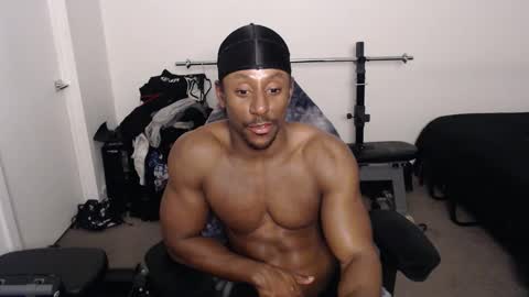 Snapshot of loveleexd21 chatting on 11/05/25, 04:01 loveleexd21 online show from 11/05/25, 04:01