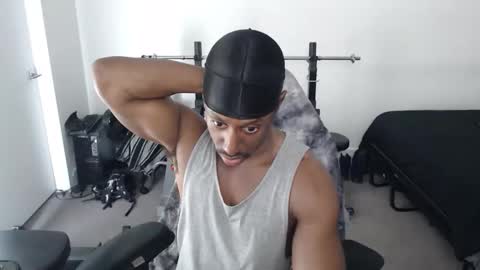 Snapshot of loveleexd21 chatting on 11/11/25, 09:48 loveleexd21 online show from 11/11/25, 09:48