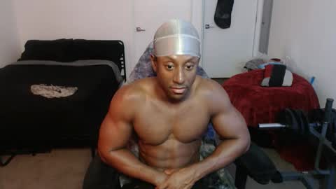 Snapshot of loveleexd21 chatting on 11/15/25, 03:04 loveleexd21 online show from 11/15/25, 03:04