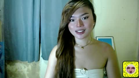 lovelily_xoxo online show from 06/27/26, 11:37