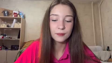 Lina online show from 07/03/26, 02:12
