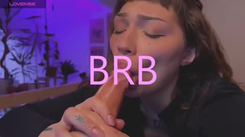 Elsa online show from 12/18/25, 05:24